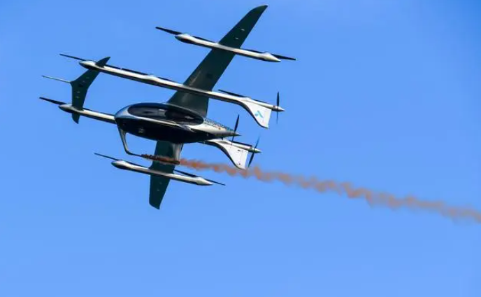 低空經(jīng)濟助推新質生產(chǎn)力的運行機理與路徑選擇